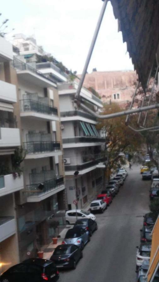 Beautiful Appartment Under Akropolis! Atenas Exterior foto