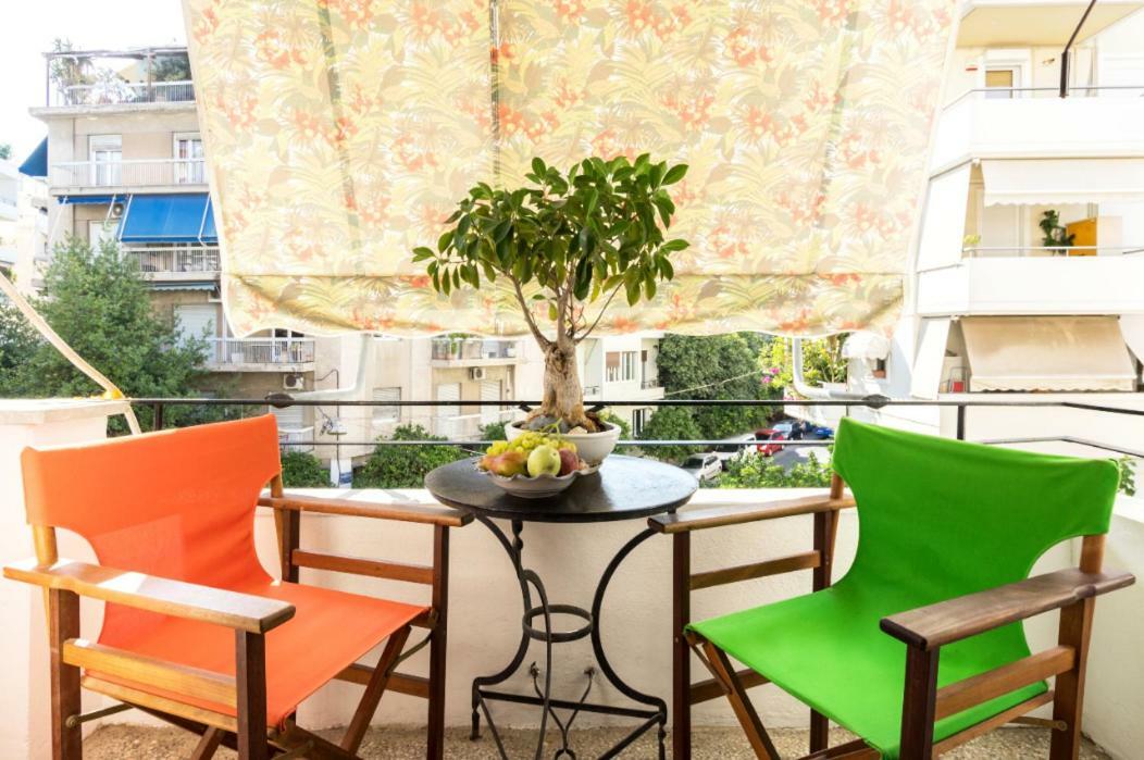 Beautiful Appartment Under Akropolis! Atenas Exterior foto