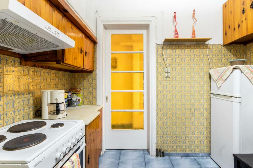 Beautiful Appartment Under Akropolis! Atenas Exterior foto