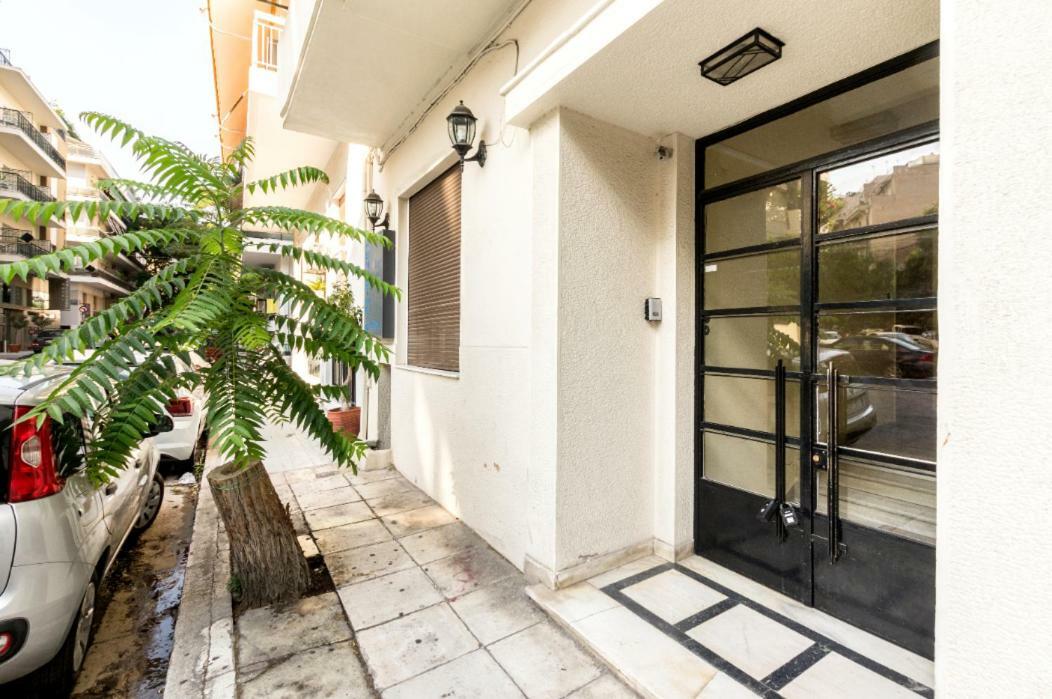 Beautiful Appartment Under Akropolis! Atenas Exterior foto